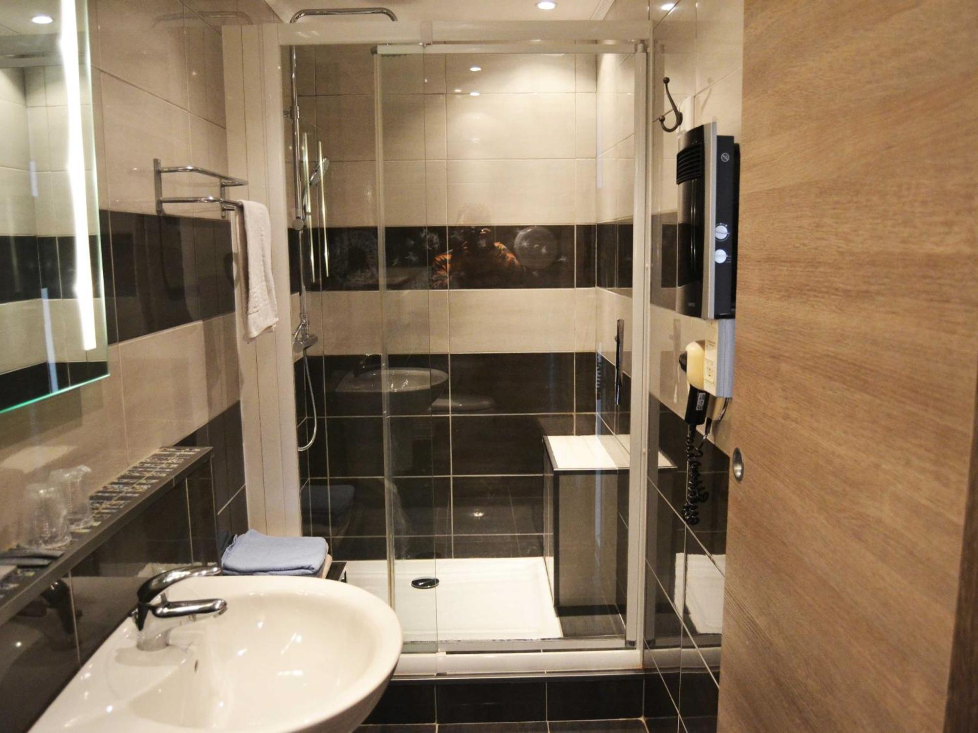 Le Dauphin Bleu Hotel Saintes-Maries-de-la-Mer Room photo